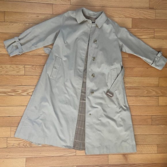 Burberry Trench Coat - Picture 1 of 16